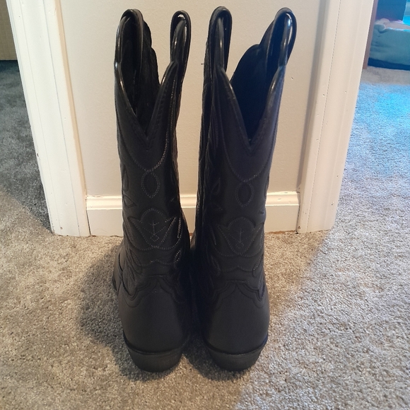 Black Real Leather Cowboy Boots - Picture 3 of 6